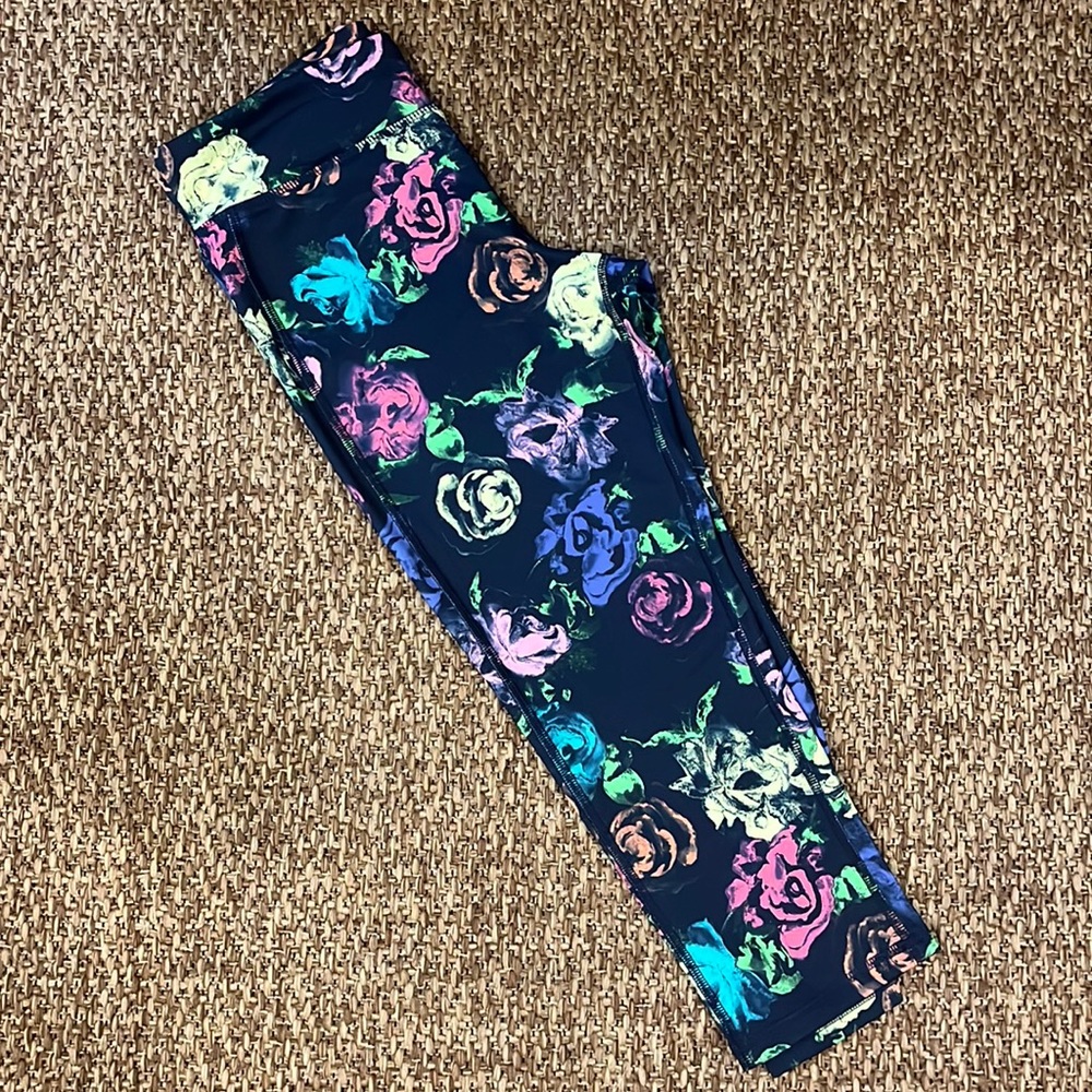 Old Navy Active cropped sports leggings